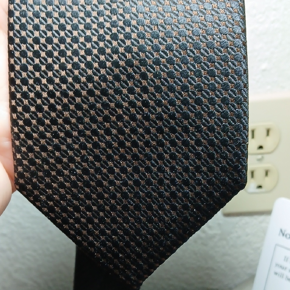 Elegant Black and Brown Men's Tie
